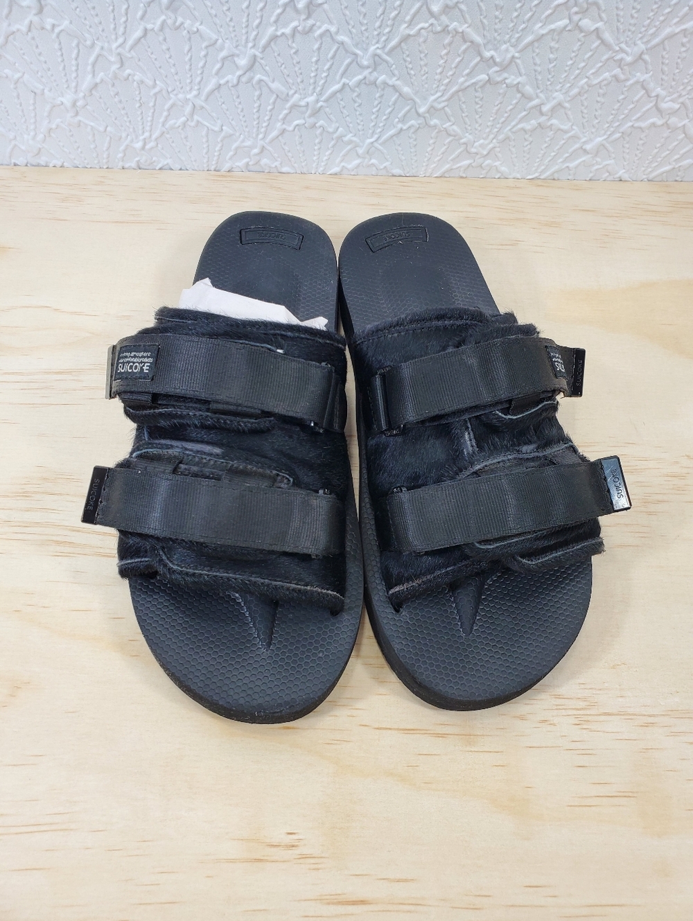Suicoke Black Slides - Picture 2 of 10